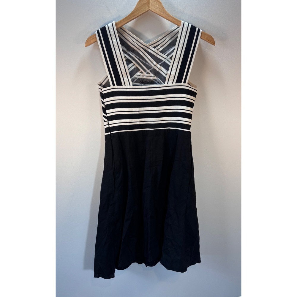 Maeve Striped Fit & Flare Dress Sleeveless Black White Stripped Casual Size 6 - Picture 3 of 9